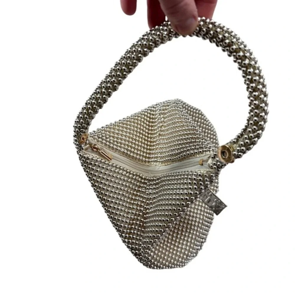 NWT Jessica McClintock‎ Staci Mesh Wristlet Pouch Light Gold Old Money Luxury